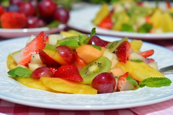 Bật mí 6 lợi ích sức khỏe của việc ăn hoa quả vào buổi sáng