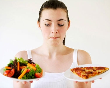 Thực phẩm nên tránh vào buổi tối để tránh gây hại cho sức khỏe