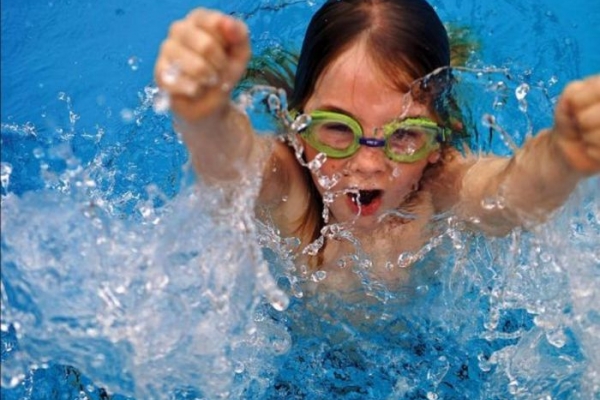 Các bệnh thường gặp khi bơi lội cần đặc biệt chú ý đề phòng
