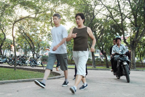 Kỹ thuật đi bộ cơ bản giúp chữa bệnh và nâng cao sức đề kháng