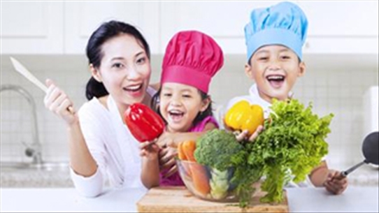 4 giai đoạn vàng cho bé tập ăn rau, các mẹ nên chú ý nhé
