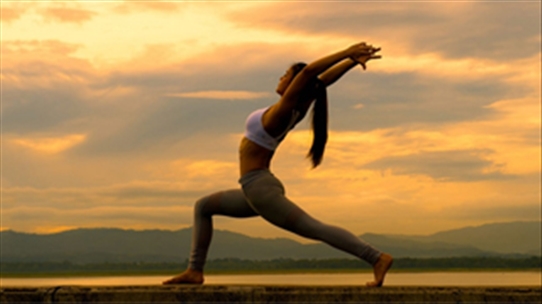10 động tác yoga giúp tái tạo năng lượng nhất định phải biết