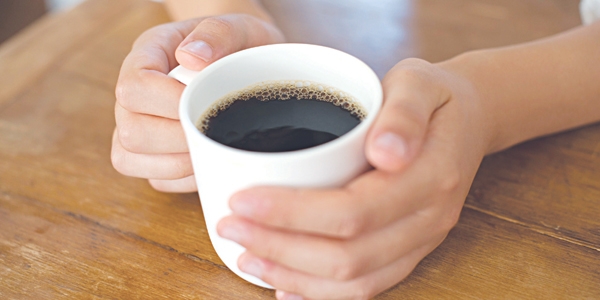 Lợi - hại của trà đậm và cà phê, bạn tìm hiểu thêm về các tác dụng của chúng nhé!