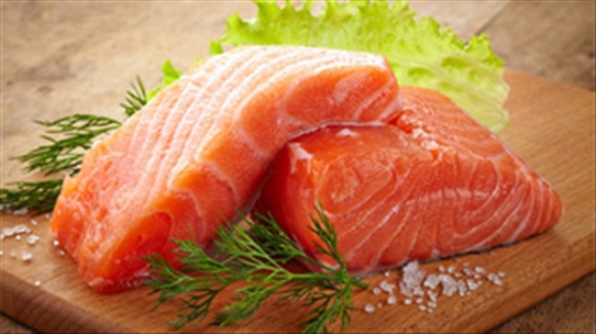 Những người thích ăn sushi cá hồi cần phải biết điều này để tránh khỏi những bệnh nguy hiểm