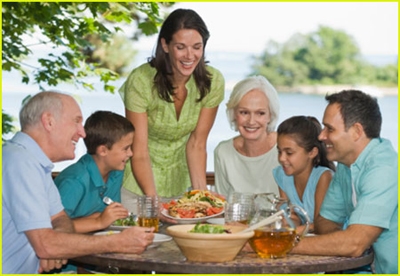Mách bạn những cách đề phòng suy dinh dưỡng ở người cao tuổi