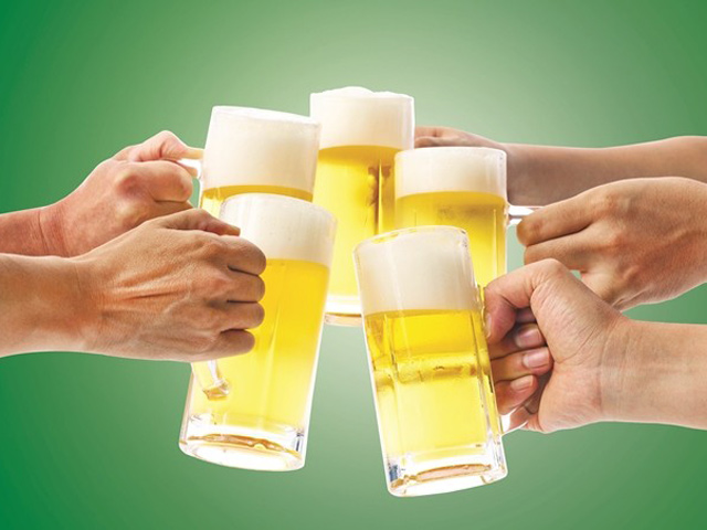 Mách nhỏ cách phòng tránh rối loạn tiêu hoá do uống rượu bia