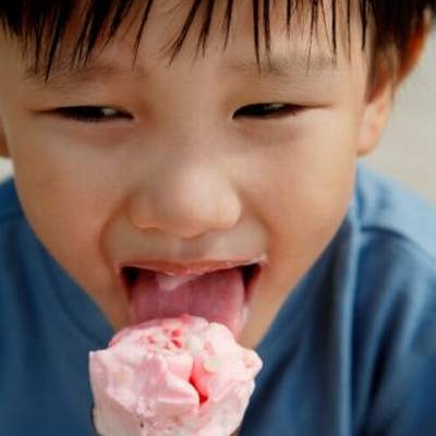Trẻ dễ bị mắc viêm đường hô hấp do thời tiết nắng nóng