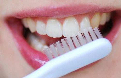 4 thói quen xấu hàng ngày dễ gây tổn thương men răng