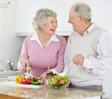 Mách nhỏ chế độ dinh dưỡng hợp lý ở người cao tuổi