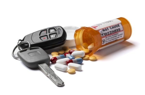 Những thuốc cần thận trọng sử dụng khi lái xe bạn đã biết?