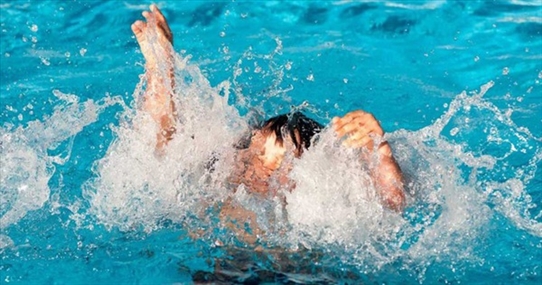 Phòng chống đuối nước: Những điều mà ngay cả người biết bơi cũng cần nắm chắc để sống sót khi đi bơi