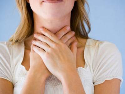 Viêm họng - Khi nào là nguy hiểm? Cách nhận biết ra bệnh viêm họng?