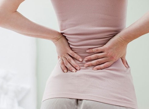5 thói quen đơn giản hàng ngày dễ gây đau lưng nên bỏ ngay