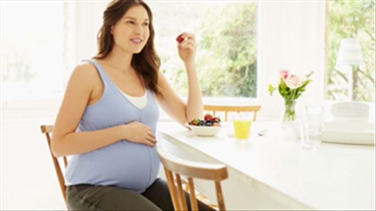 Các loại thực phẩm mẹ bầu không được phép quên trong thời gian mang thai