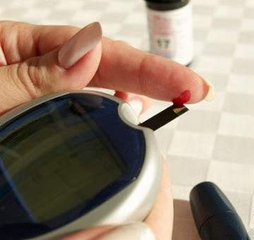 Bệnh nhân đái tháo đường dễ bị ung thư máu, các bạn nhớ cẩn trọng thêm nhé!