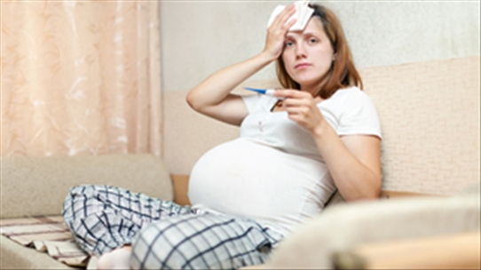 Những yếu tố ở phụ nữ mang thai làm tăng nguy cơ tự kỷ ở trẻ