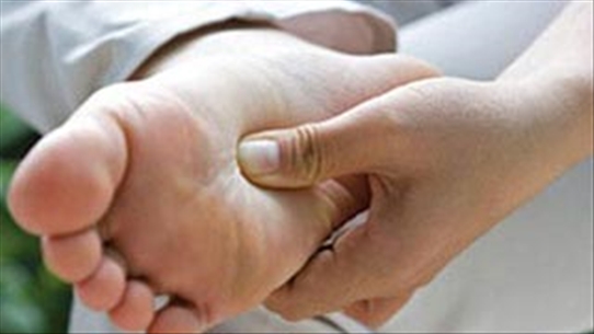Cách trị tê chân tay ở bệnh nhân đái tháo đường - Bạn tham khảo thêm nhé!