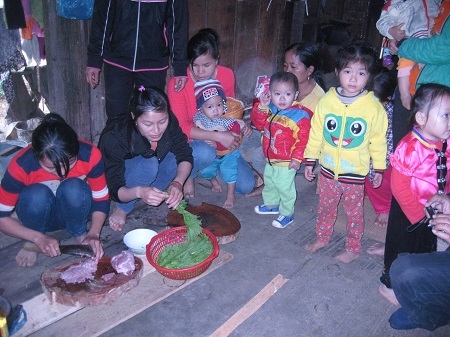 Năm đầu cải thiện dinh dưỡng ở xã nghèo nhất Việt Nam - Các bạn tham khảo về chiến dịch này nhé!