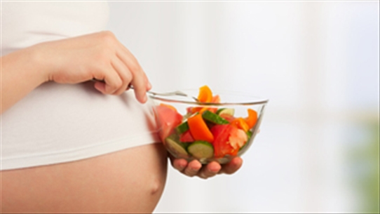 5 sai lầm của mẹ bầu khi ăn trái cây ảnh hưởng đến thai nhi