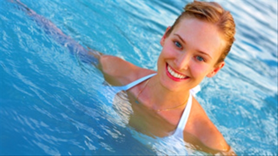 Bơi lội giúp làm giảm nguy cơ mắc bệnh tim mạch, tăng huyết áp