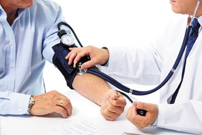 Điều trị bệnh tăng huyết áp như thế nào để hạn chế những biến chứng nguy hiểm?