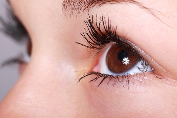 5 bí quyết để có đôi mắt khỏe đẹp bạn không thể ngờ tới