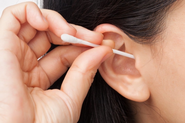 Bệnh lý của tai dễ mắc trong mùa hè có thể bạn chưa biết