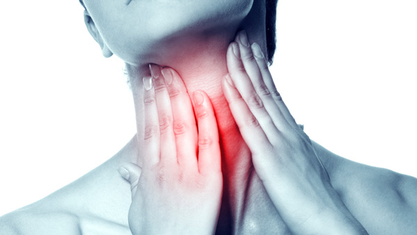 10 cách làm giảm đau họng hiệu quả mà bạn chưa biết