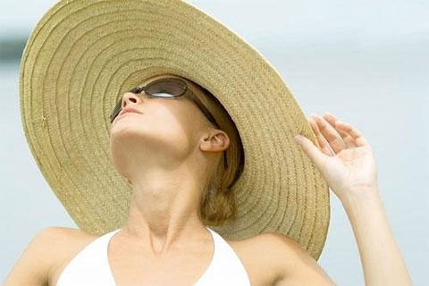 Mẹo hay chống say nắng, say nóng hiệu quả bạn nên biết