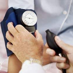 Khả năng cao dẫn đến tăng huyết áp do nguyên nhân suy thận?