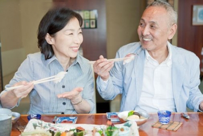 Dinh dưỡng cho người cao tuổi  có một cuộc sống khỏe mạnh