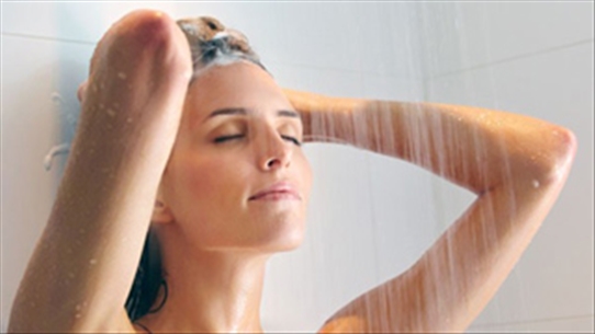 Các phương pháp tắm giúp da bạn sáng hơn ít người biết đến