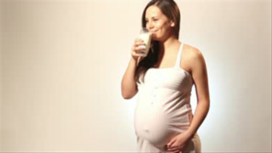 Uống canxi kéo dài khi mang thai, có nên hay không?