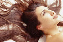 Mẹo tránh rụng tóc mà bạn nên biết để phòng tránh nhé!