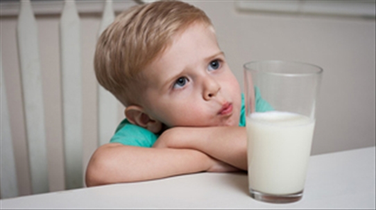 PGS.TS Nguyễn Ngọc Sáng: Tiêu chảy không dung nạp lactose ở trẻ - Các mẹ hãy chú ý thêm cho con nhé!
