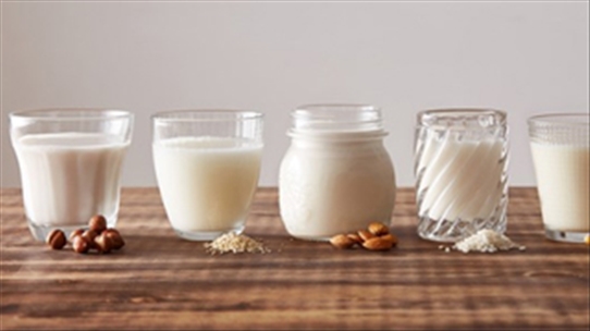 Những người mắc bệnh tim nên uống loại sữa nào cho phù hợp?