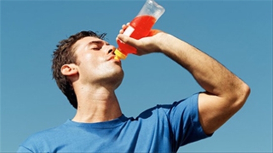 Chảy máu não sau 15 phút uống nước tăng lực bạn có biết