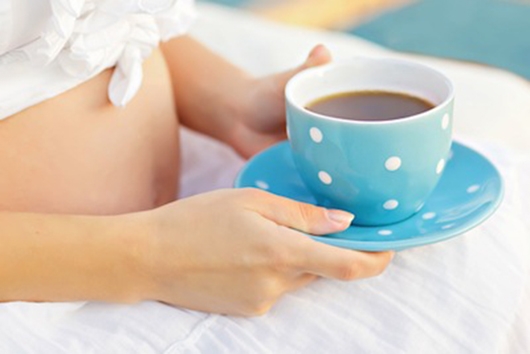 Uống nhiều cà phê làm tăng nguy cơ sảy thai, mẹ đã nghe nói bao giờ chưa?