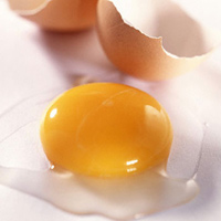 Ăn trứng sống dễ nhiễm khuẩn không phải ai cũng biết