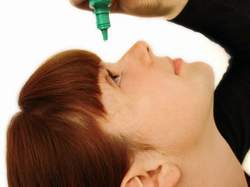 Cách dùng thuốc điều trị khô mắt trong hội chứng Sjogren