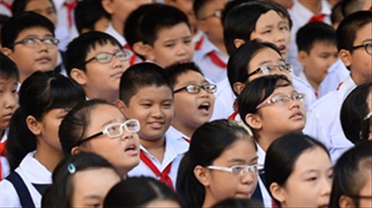 Cận thị học đường: Nguyên nhân và các biện pháp phòng ngừa