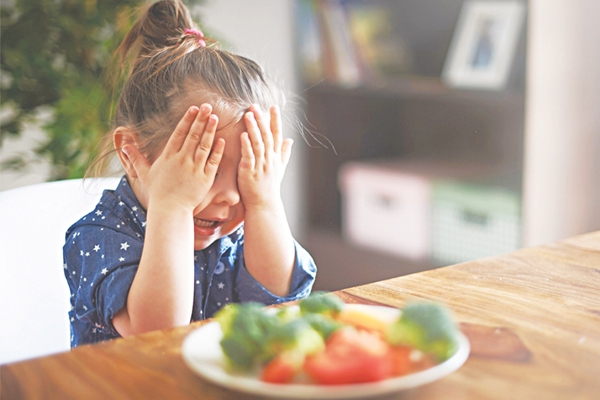 Trẻ ăn thiếu dầu mỡ và thiếu vitamin sẽ dẫn đến suy dinh dưỡng