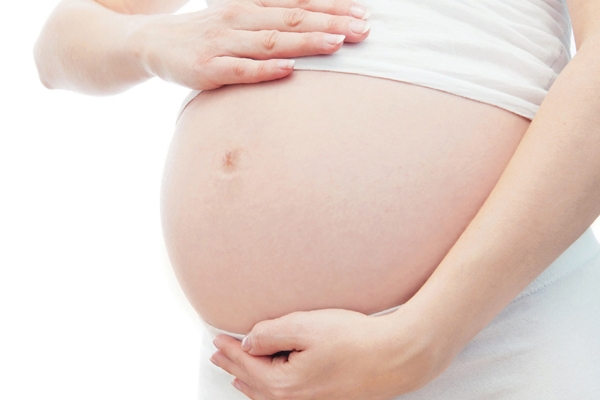 Viêm gan B trong thai kỳ có ảnh hưởng thế nào đến mẹ và bé?