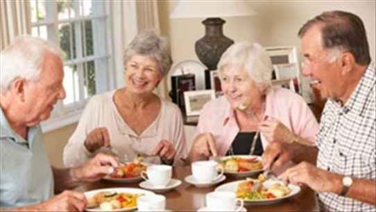 Cách ăn phù hợp với người cao tuổi để có sức khỏe tốt, nâng cao tuổi thọ