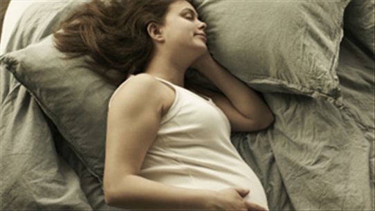 Phụ nữ muốn có con hay đang mang thai cần làm gì để tránh sự gián đoạn chu kỳ sáng - tối?