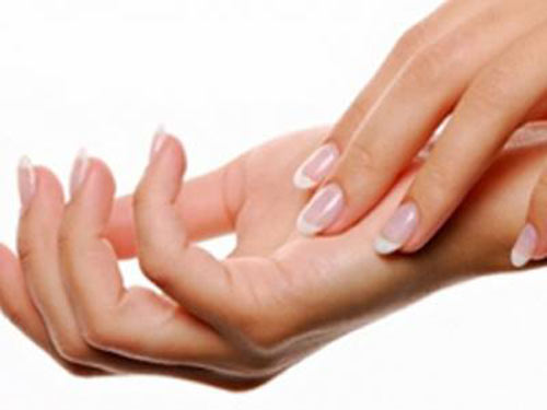 Bạn nhất định phải biết: Bàn tay phụ nữ chứa nhiều vi khuẩn