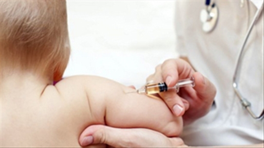 Hiểu đúng việc tiêm nhắc vắc-xin cho trẻ bạn cần phải ghi nhớ