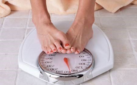 5 yếu tố quan trọng ngoài ăn uống ảnh hưởng đến cân nặng