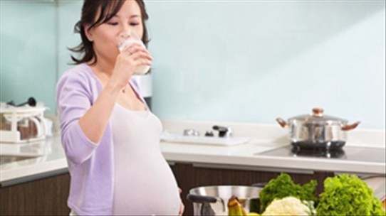 Khi nào thai phụ nên ngừng bổ sung canxi, bạn có biết?