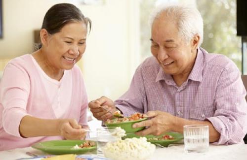 Một số lời khuyên ăn uống hợp lý cho người cao tuổi